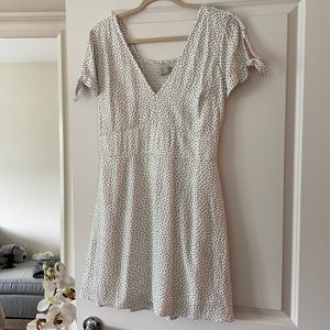 Abercrombie and Fitch white polka dot dress